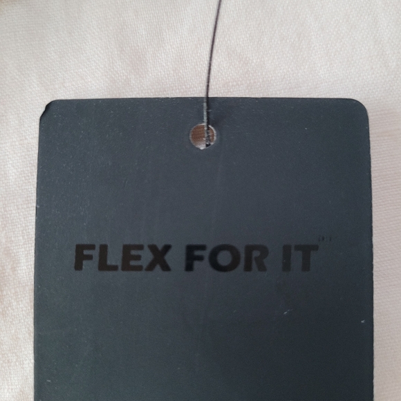 Active Wear Bra Tank Top Built-in Bra Navy Size Small Yoga Exercise Sports - Picture 9 of 12